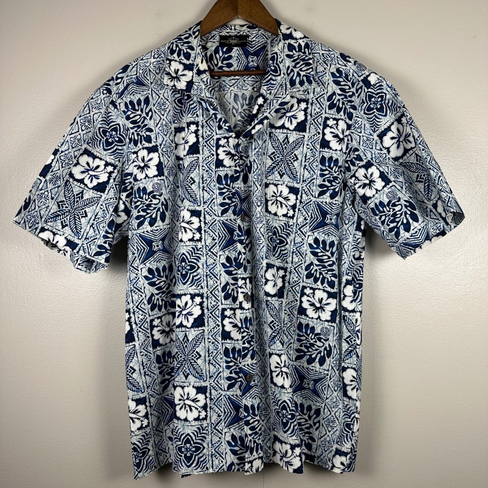 Royal Creations Men XL Button Down Shirt Blue White Floral Hibiscus Aloha Batik